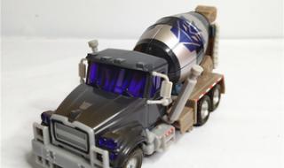 变形金刚电影系的小比例玩具有那些比较好吗,求推荐 变形金刚电影版玩具