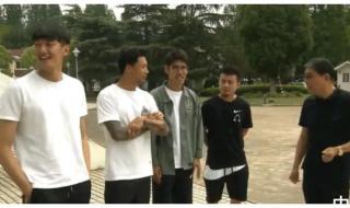 中国足球队现任教练